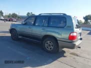 ✅ 2001 Lexus LX 470 • VIN: JTJHT00W113500583 • Lot: 42373922. Wystawiony na IAAI z przebiegiem 269 323 mil. Bezpłatny archiwum sprzedaży aukcyjnych z USA i szczegółowy raport historii pojazdu na DreamBid. Zdjęcie 3.