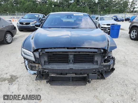 ✅ 2018 Lincoln Continental • VIN: 1LN6L9AP1J5605730 • Lot: 69105155. Wystawiony na Copart z przebiegiem 54 492 mil. Bezpłatny archiwum sprzedaży aukcyjnych z USA i szczegółowy raport historii pojazdu na DreamBid. Zdjęcie 5.