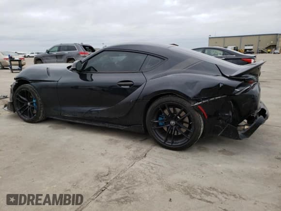 ✅ 2021 Toyota Supra 3.0 • VIN: WZ1DB0C05MW036486 • Lot: 47673113. Wystawiony na Copart z przebiegiem 22 217 mil. Bezpłatny archiwum sprzedaży aukcyjnych z USA i szczegółowy raport historii pojazdu na DreamBid. Zdjęcie 2.