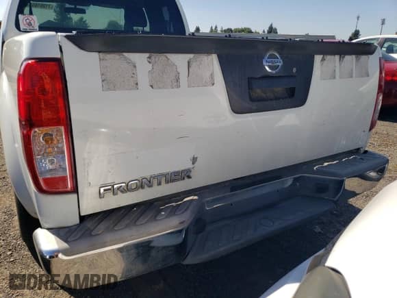 2014 Nissan Frontier S z VIN 1N6BD0CT7EN718882, wystawiony jako Copart lot #71261655 z przebiegiem 147 130 mil mil oraz Czysty tytuł • Clean title. Historia ofert i sprzedaży dostępna na DreamBid. Obrazek 6.