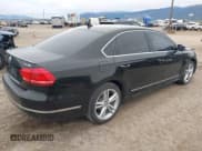 ✅ 2015 Volkswagen Passat SEL Premium • VIN: 1VWCV7A32FC064593 • Лот: 43441789. Опубликован ранее на IAAI с пробегом 147 088 миль. Бесплатный доступ к архиву аукционных продаж из США и подробный отчёт об истории автомобиля на DreamBid. Изображение 4.