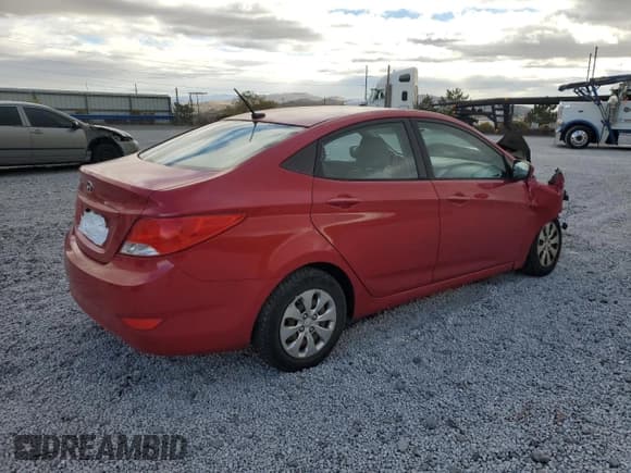 ✅ 2015 Hyundai Accent GLS • VIN: KMHCT4AE0FU898067 • Lot: 84069975. Wystawiony na Copart z przebiegiem 183 202 mil. Bezpłatny archiwum sprzedaży aukcyjnych z USA i szczegółowy raport historii pojazdu na DreamBid. Zdjęcie 3.
