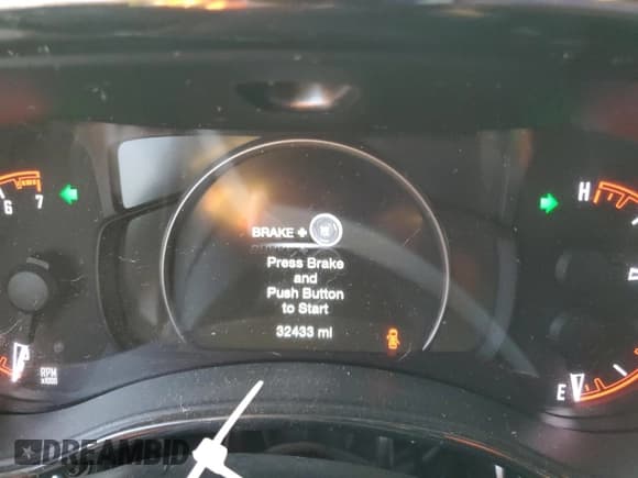 ✅ 2022 Dodge Durango Special Service • VIN: 1C4RDJFG0NC136088 • Lot: 87149574. Wystawiony na Copart z przebiegiem 32 433 mil. Bezpłatny archiwum sprzedaży aukcyjnych z USA i szczegółowy raport historii pojazdu na DreamBid. Zdjęcie 9.