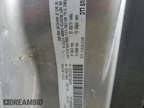 ✅ 2015 FIAT 500e • VIN: 3C3CFFGE9FT694476 • Lot: 92132965. Wystawiony na Copart z przebiegiem 96 653 mil. Bezpłatny archiwum sprzedaży aukcyjnych z USA i szczegółowy raport historii pojazdu na DreamBid. Zdjęcie 12.