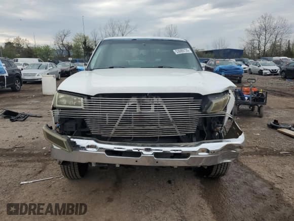 ✅ 2003 Chevrolet Silverado 1500 • VIN: 1GBHC23U73F173377 • Лот: 53089735. Опубликован ранее на Copart с пробегом 183 818 миль. Бесплатный доступ к архиву аукционных продаж из США и подробный отчёт об истории автомобиля на DreamBid. Изображение 5.