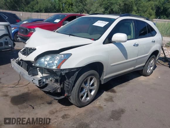 ✅ 2008 Lexus RX 350 • VIN: JTJHK31U282852802 • Lot: 42719928. Listed on IAAI with 181,356 mi. Free auction sales archive from the USA and detailed vehicle history report at DreamBid. Image 2.