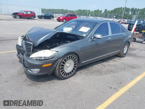 ✅ 2007 Mercedes-Benz S 550 • VIN: WDDNG86X37A124844 • Лот: 42553917. Опубликован ранее на IAAI с пробегом 115 925 миль. Бесплатный доступ к архиву аукционных продаж из США и подробный отчёт об истории автомобиля на DreamBid. Изображение 2.