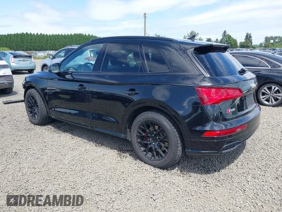 ✅ 2020 Audi SQ5 Premium Plus • VIN: WA1B4AFY8L2040006 • Lot: 42205133. Wystawiony na IAAI z przebiegiem 80 225 mil. Bezpłatny archiwum sprzedaży aukcyjnych z USA i szczegółowy raport historii pojazdu na DreamBid. Zdjęcie 3.