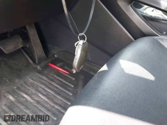 ✅ 2023 Kia Telluride S • VIN: 5XYP6DGC8PG329005 • Лот: 42944444. Опубликован ранее на IAAI с пробегом 262 196 миль. Бесплатный доступ к архиву аукционных продаж из США и подробный отчёт об истории автомобиля на DreamBid. Изображение 11.