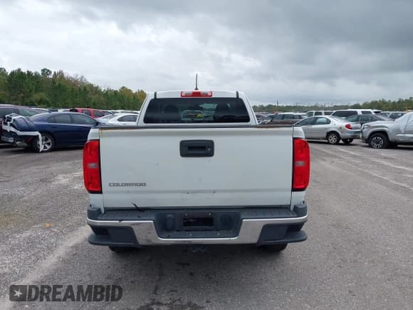 ✅ 2015 Chevrolet Colorado 2WD WT • VIN: 1GCHSAEA6F1145115 • Лот: 43451043. Опубликован ранее на IAAI с пробегом 241 430 миль. Бесплатный доступ к архиву аукционных продаж из США и подробный отчёт об истории автомобиля на DreamBid. Изображение 16.