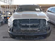 ✅ 2018 Ram 1500 Tradesman • VIN: 3C6JR7AG5JG310678 • Lot: 41203346. Wystawiony na IAAI z przebiegiem 146 717 mil. Bezpłatny archiwum sprzedaży aukcyjnych z USA i szczegółowy raport historii pojazdu na DreamBid. Zdjęcie 13.
