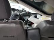 ✅ 2002 Isuzu Rodeo • VIN: 4S2CK57W224310228 • Lot: 71645035. Listed on Copart with 104,875 mi. Free auction sales archive from the USA and detailed vehicle history report at DreamBid. Image 8.