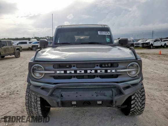 ✅ 2021 Ford Bronco • VIN: 1FMDE5BHXMLA96979 • Лот: 62572375. Опубликован ранее на Copart с пробегом 20 893 миль. Бесплатный доступ к архиву аукционных продаж из США и подробный отчёт об истории автомобиля на DreamBid. Изображение 5.