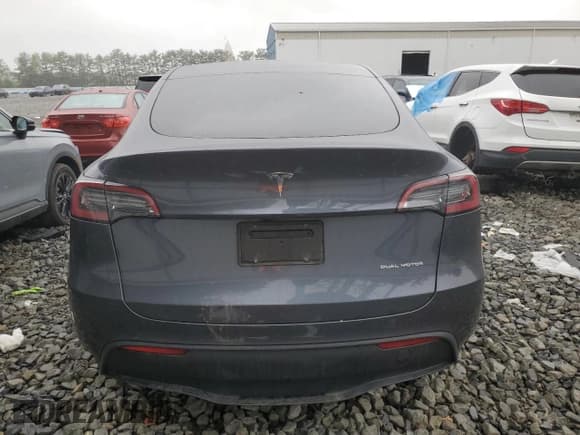 ✅ 2023 Tesla Model Y Long Range • VIN: 7SAYGDEE3PA205463 • Лот: 69103615. Опубликован ранее на Copart с пробегом 44 039 миль. Бесплатный доступ к архиву аукционных продаж из США и подробный отчёт об истории автомобиля на DreamBid. Изображение 6.