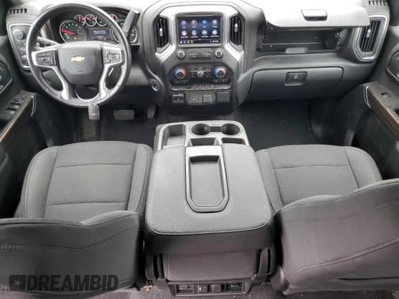 2021 Chevrolet Silverado 1500 LT with VIN 3GCUYDED1MG472772, listed as a Copart auction lot 58533125 with 30,145 mi miles and Salvage title. Bid and sale history available at DreamBid. Image 8.