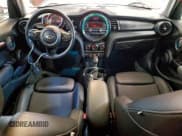 ✅ 2016 MINI Hardtop 4 Door S • VIN: WMWXU3C53G2B67494 • Lot: 93828685. Wystawiony na Copart z przebiegiem 164 944 mil. Bezpłatny archiwum sprzedaży aukcyjnych z USA i szczegółowy raport historii pojazdu na DreamBid. Zdjęcie 8.