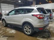 ✅ 2018 Ford Escape SE • VIN: 1FMCU9GD5JUB29436 • Lot: 95638085. Wystawiony na Copart z przebiegiem 148 370 mil. Bezpłatny archiwum sprzedaży aukcyjnych z USA i szczegółowy raport historii pojazdu na DreamBid. Zdjęcie 2.