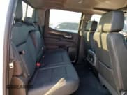 ✅ 2023 Chevrolet Silverado 1500 LT Trail Boss • VIN: 3GCUDFE85PG328124 • Lot: 80890255. Wystawiony na Copart z przebiegiem Nie podano. Bezpłatny archiwum sprzedaży aukcyjnych z USA i szczegółowy raport historii pojazdu na DreamBid. Zdjęcie 9.