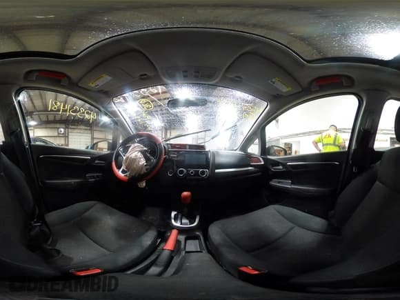 ✅ 2015 Honda Fit EX-L • VIN: 3HGGK5H87FM759560 • Лот: 42331481. Опубликован ранее на IAAI с пробегом 121 219 миль. Бесплатный доступ к архиву аукционных продаж из США и подробный отчёт об истории автомобиля на DreamBid. Изображение 17.