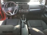 ✅ 2017 Honda Fit EX • VIN: JHMGK5H75HS017401 • Lot: 71148355. Wystawiony na Copart z przebiegiem Nie podano. Bezpłatny archiwum sprzedaży aukcyjnych z USA i szczegółowy raport historii pojazdu na DreamBid. Zdjęcie 8.