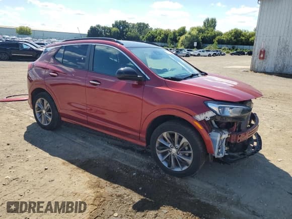 ✅ 2020 Buick Encore GX Select • VIN: KL4MMESL9LB104340 • Lot: 71087025. Listed on Copart with 71,400 mi. Free auction sales archive from the USA and detailed vehicle history report at DreamBid. Image 4.