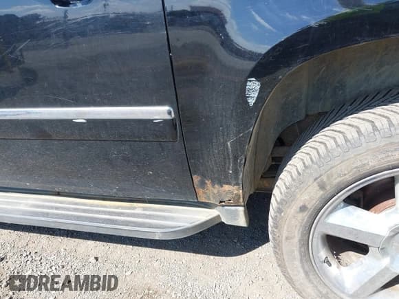 ✅ 2011 Chevrolet Suburban LTZ • VIN: 1GNSKKE3XBR233634 • Лот: 43359509. Опубликован ранее на IAAI с пробегом 240 336 миль. Бесплатный доступ к архиву аукционных продаж из США и подробный отчёт об истории автомобиля на DreamBid. Изображение 19.