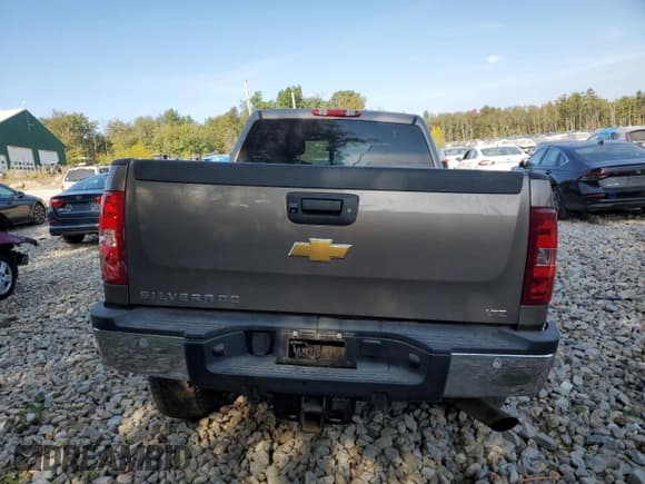 ✅ 2013 Chevrolet Silverado 2500HD LTZ • VIN: 1GC1KYCG0DF233336 • Lot: 72005004. Listed on Copart with Not provided. Free auction sales archive from the USA and detailed vehicle history report at DreamBid. Image 6.
