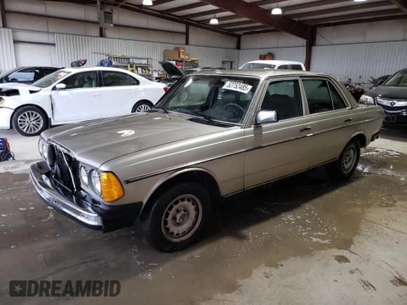✅ 1985 Mercedes-Benz 300 • VIN: WDBAB33C2FA244806 • Lot: 52752485. Listed on Copart with Not provided. Free auction sales archive from the USA and detailed vehicle history report at DreamBid. Image 1.