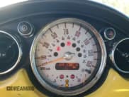 ✅ 2005 MINI Convertible S • VIN: WMWRH33415TF81241 • Lot: 90910405. Wystawiony na Copart z przebiegiem 178 073 mil. Bezpłatny archiwum sprzedaży aukcyjnych z USA i szczegółowy raport historii pojazdu na DreamBid. Zdjęcie 9.