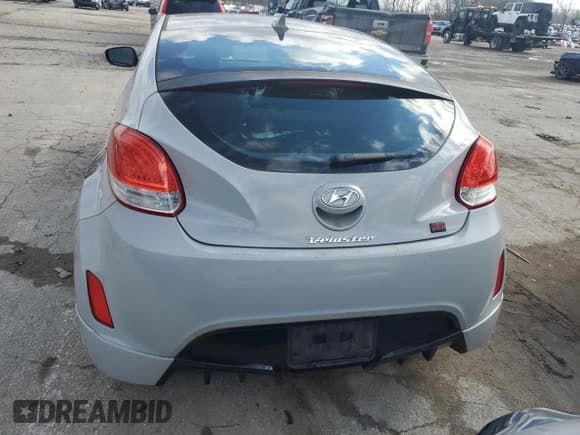 ✅ 2013 Hyundai Veloster RE:MIX • VIN: KMHTC6AD5DU155999 • Lot: 48132145. Listed on Copart with 160,234 mi. Free auction sales archive from the USA and detailed vehicle history report at DreamBid. Image 6.