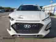 2021 Hyundai Kona SEL z VIN KM8K2CAA7MU747844, wystawiony jako Copart lot #69268615 z przebiegiem 87 147 mil mil oraz Szkoda całkowita • Salvage title. Historia ofert i sprzedaży dostępna na DreamBid. Obrazek 5.