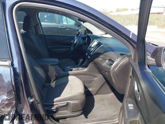 2018 Chevrolet Equinox LT с VIN 3GNAXSEV2JL355067, выставлен на аукционе IAAI как лот 43240823 с пробегом 85 367 миль миль и . История ставок и продаж доступна на DreamBid. Изображение 5.