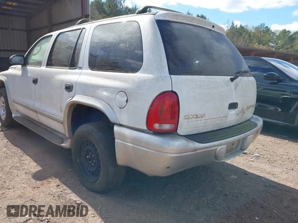 ✅ 2002 Dodge Durango • VIN: 1B4HS58Z12F200749 • Lot: 43653933. Wystawiony na IAAI z przebiegiem 285 363 mil. Bezpłatny archiwum sprzedaży aukcyjnych z USA i szczegółowy raport historii pojazdu na DreamBid. Zdjęcie 3.