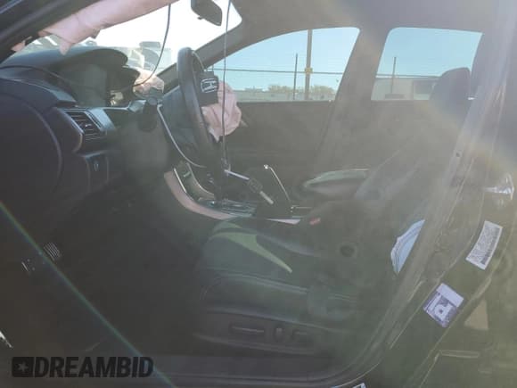 ✅ 2017 Honda Accord Sport • VIN: 1HGCR2F56HA303602 • Lot: 82217695. Wystawiony na Copart z przebiegiem 151 690 mil. Bezpłatny archiwum sprzedaży aukcyjnych z USA i szczegółowy raport historii pojazdu na DreamBid. Zdjęcie 7.