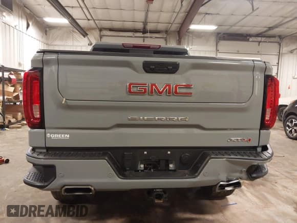 ✅ 2024 GMC Sierra 1500 AT4 • VIN: 1GTUUEEL8RZ119199 • Лот: 42548622. Опубликован ранее на IAAI с пробегом 28 304 миль. Бесплатный доступ к архиву аукционных продаж из США и подробный отчёт об истории автомобиля на DreamBid. Изображение 16.