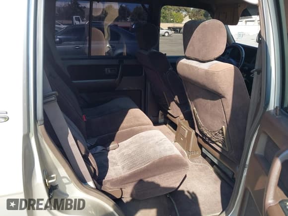 ✅ 1993 Isuzu Trooper LS • VIN: JACDH58W0P7912837 • Lot: 43084322. Listed on IAAI with 268,814 mi. Free auction sales archive from the USA and detailed vehicle history report at DreamBid. Image 8.