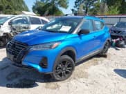 ✅ 2023 Nissan Kicks SR • VIN: 3N1CP5DV5PL479575 • Lot: 43416625. Wystawiony na IAAI z przebiegiem 31 173 mil. Bezpłatny archiwum sprzedaży aukcyjnych z USA i szczegółowy raport historii pojazdu na DreamBid. Zdjęcie 2.