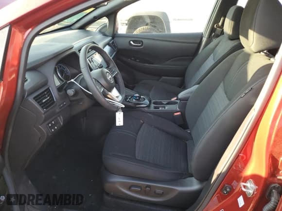 ✅ 2025 Nissan LEAF SV Plus • VIN: 1N4CZ1CV1SC562707 • Lot: 69453165. Listed on Copart with 2,857 mi. Free auction sales archive from the USA and detailed vehicle history report at DreamBid. Image 7.