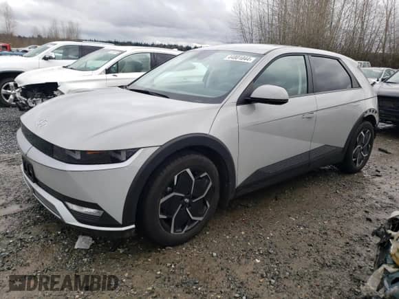 2022 Hyundai Ioniq 5 SE with VIN KM8KM4AE8NU068136, listed as a Copart auction lot 44801044 with 11,473 mi miles and . Bid and sale history available at DreamBid. Image 1.