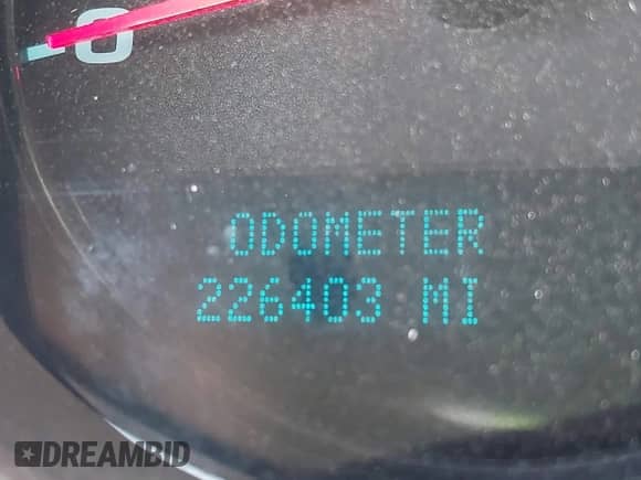 2010 Chevrolet Silverado 1500 LT z VIN 3GCRCSEA9AG128326, wystawiony jako IAAI lot #42541701 z przebiegiem 226 403 mil mil oraz . Historia ofert i sprzedaży dostępna na DreamBid. Obrazek 15.