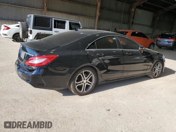 ✅ 2015 Mercedes-Benz CLS 400 • VIN: WDDLJ6FB1FA146017 • Lot: 56122575. Listed on Copart with 132,265 mi. Free auction sales archive from the USA and detailed vehicle history report at DreamBid. Image 3.