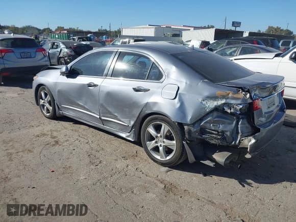 ✅ 2011 Acura TSX • VIN: JH4CU2F67BC001462 • Lot: 43655978. Listed on IAAI with 228,342 mi. Free auction sales archive from the USA and detailed vehicle history report at DreamBid. Image 3.