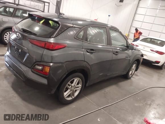 ✅ 2021 Hyundai Kona SE • VIN: KM8K12AA3MU642246 • Лот: 41459938. Опубликован ранее на IAAI с пробегом 87 123 миль. Бесплатный доступ к архиву аукционных продаж из США и подробный отчёт об истории автомобиля на DreamBid. Изображение 13.