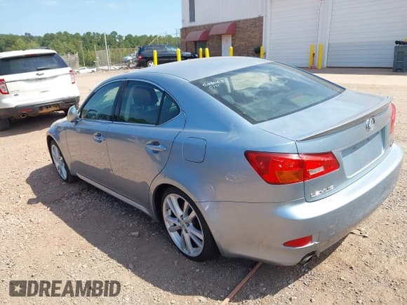 ✅ 2006 Lexus IS 350 • VIN: JTHBE262465008210 • Лот: 43149994. Опубликован ранее на IAAI с пробегом 243 268 миль. Бесплатный доступ к архиву аукционных продаж из США и подробный отчёт об истории автомобиля на DreamBid. Изображение 3.