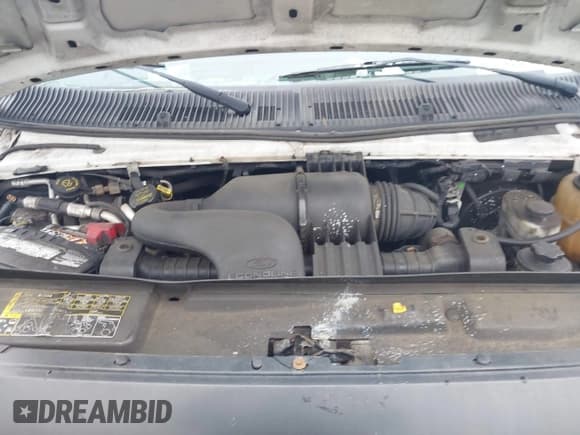 ✅ 2012 Ford Econoline Cargo Commercial • VIN: 1FTNS2EWXCDA42892 • Lot: 42219642. Wystawiony na IAAI z przebiegiem 199 728 mil. Bezpłatny archiwum sprzedaży aukcyjnych z USA i szczegółowy raport historii pojazdu na DreamBid. Zdjęcie 10.