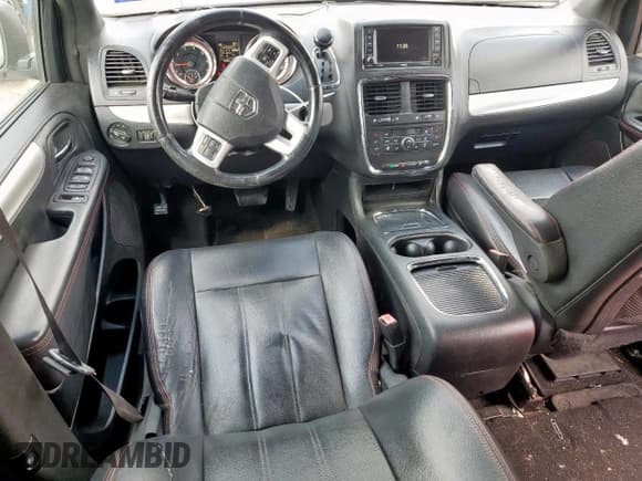 ✅ 2017 Dodge Grand Caravan GT • VIN: 2C4RDGEG3HR715589 • Lot: 84463375. Wystawiony na Copart z przebiegiem 149 254 mil. Bezpłatny archiwum sprzedaży aukcyjnych z USA i szczegółowy raport historii pojazdu na DreamBid. Zdjęcie 8.