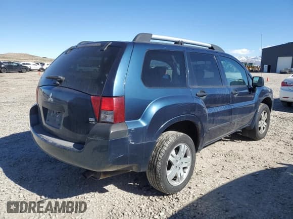 ✅ 2005 Mitsubishi Endeavor LS • VIN: 4A4MN21S35E058363 • Lot: 46922065. Wystawiony na Copart z przebiegiem 199 509 mil. Bezpłatny archiwum sprzedaży aukcyjnych z USA i szczegółowy raport historii pojazdu na DreamBid. Zdjęcie 3.