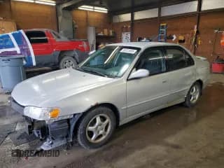 ✅ 2002 Toyota Corolla CE • VIN: 1NXBR12E12Z653375 • Lot: 86323555. Wystawiony na Copart z przebiegiem 189 563 mil. Bezpłatny archiwum sprzedaży aukcyjnych z USA i szczegółowy raport historii pojazdu na DreamBid. Zdjęcie 1.