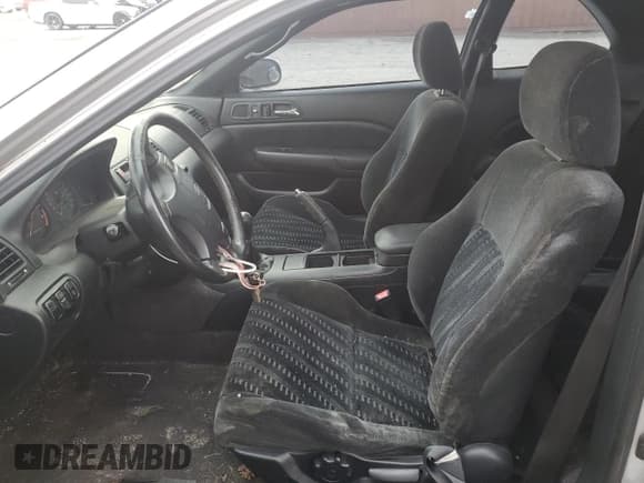 ✅ 2001 Honda Prelude SH • VIN: JHMBB61591C010802 • Lot: 92663415. Wystawiony na Copart z przebiegiem 197 397 mil. Bezpłatny archiwum sprzedaży aukcyjnych z USA i szczegółowy raport historii pojazdu na DreamBid. Zdjęcie 7.