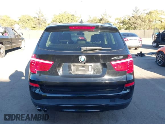 ✅ 2017 BMW X3 sDrive28i • VIN: 5UXWZ7C35H0V94741 • Lot: 43496071. Wystawiony na IAAI z przebiegiem 81 422 mil. Bezpłatny archiwum sprzedaży aukcyjnych z USA i szczegółowy raport historii pojazdu na DreamBid. Zdjęcie 16.